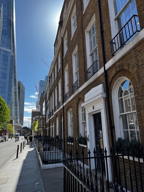 Flint Healthcare London Clinic Front